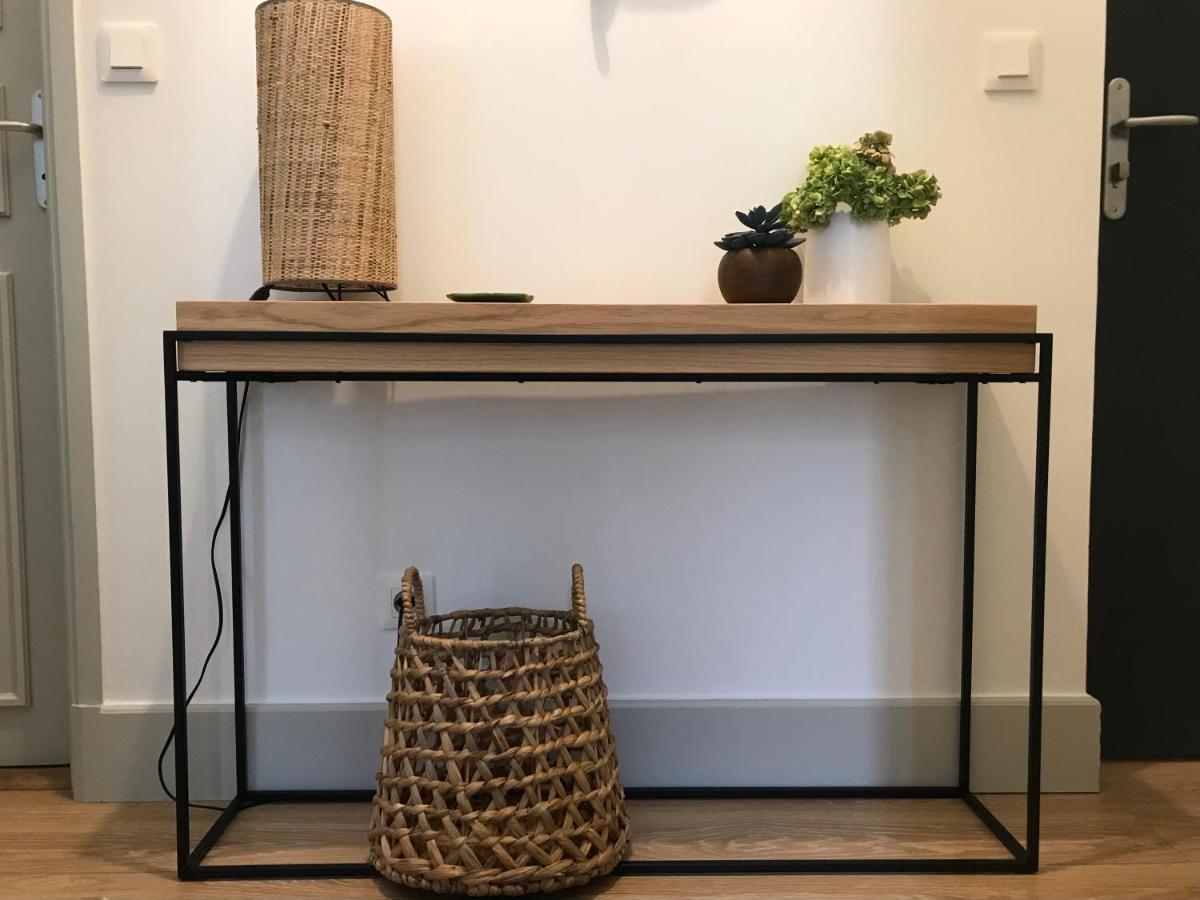 Nimes , Appartement Renove Dans Immeuble Classe. Zewnętrze zdjęcie